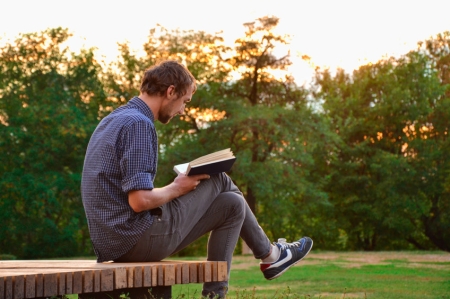 3 ventajas de leer que no conoces y otras que sí